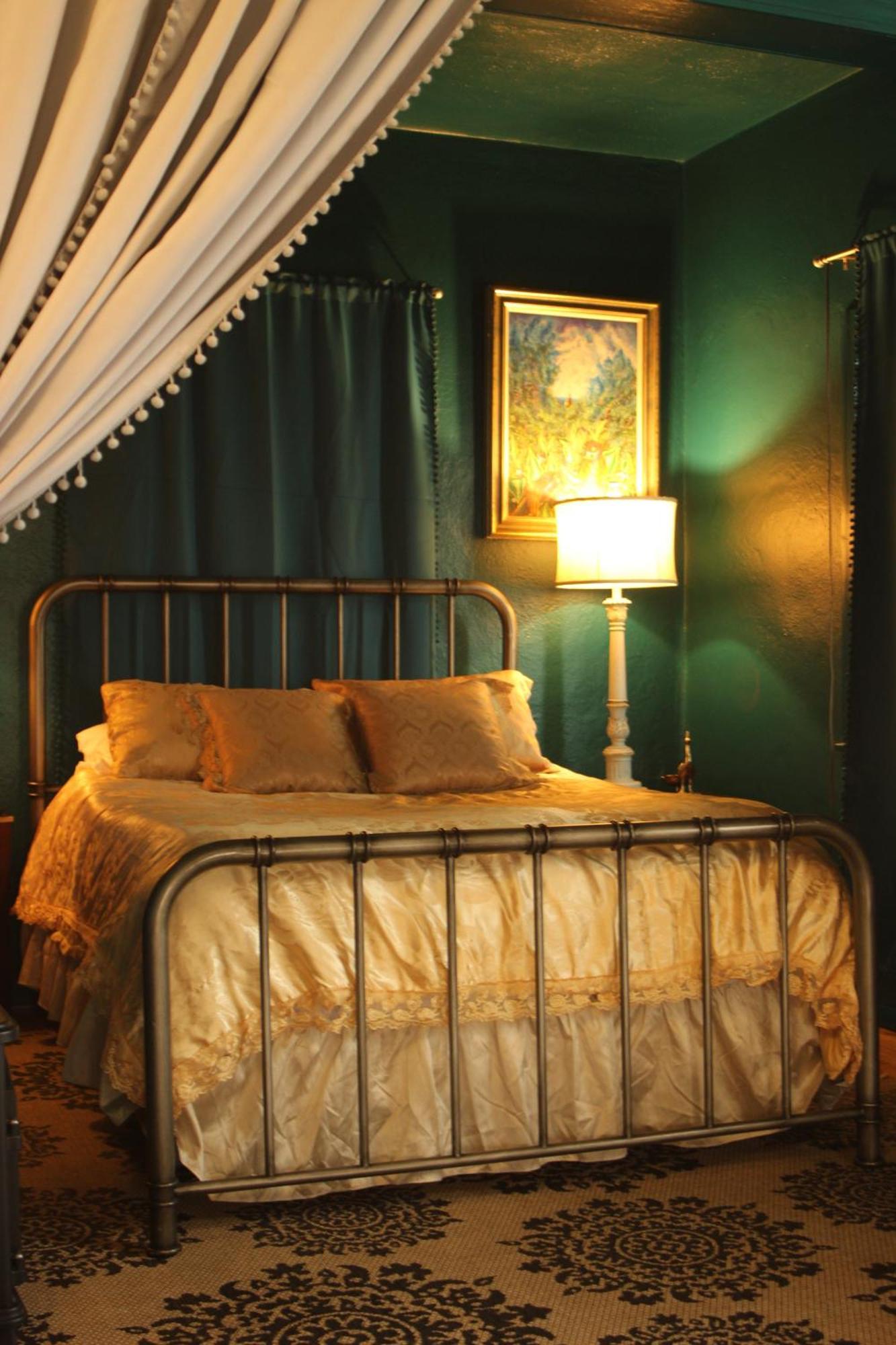 Henderson Castle Inn Kalamazoo Habitación foto